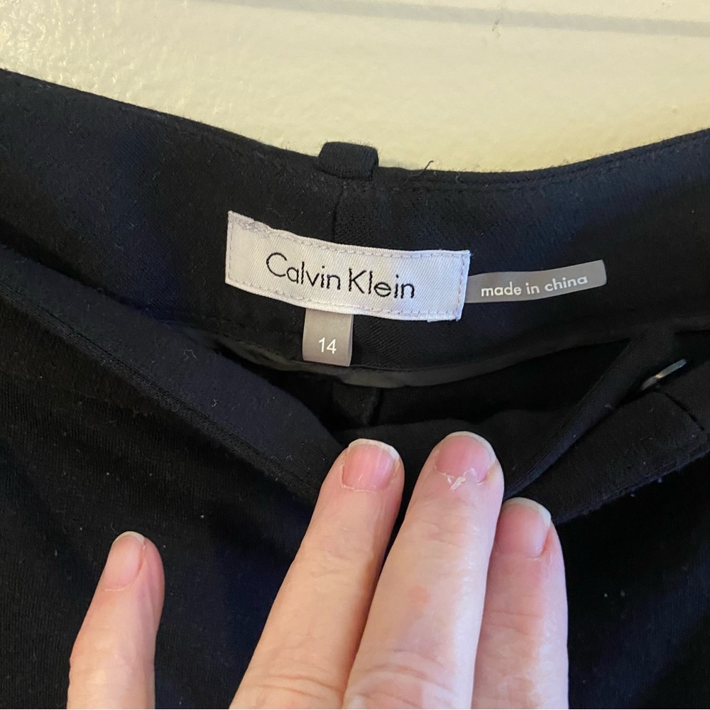 NWT Calvin Klein Black Women's Pants - Picture 3 of 6